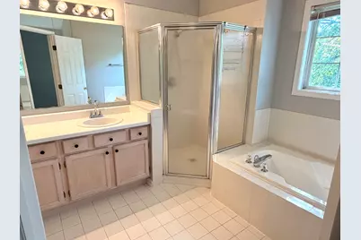 166 Avalon Court #166, Roselle, IL 60172 - Photo 15
