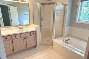 166 Avalon Ct, Roselle, IL 60172 - Photo 15