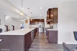 28047 W Homestead Ct, Lakemoor, IL 60051 - Photo 7