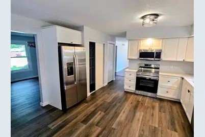 610 Dorset Circle, Saint John, IL 61873 - Photo 9