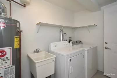 336 E Russell Street #2, Barrington, IL 60010 - Photo 13