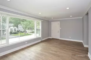 336 E Russell St, Barrington, IL 60010 - Photo 5