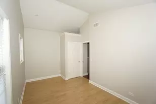 2017 Grayhawk Dr, Aurora, IL 60503 - Photo 13