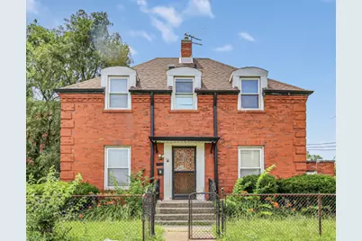 7450 S Euclid Parkway, Chicago, IL 60649 - Photo 1