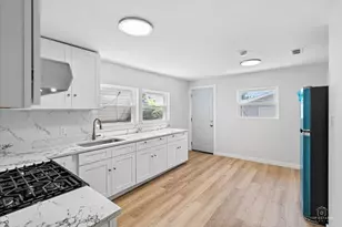 3504 S Maplewood Ave, Chicago, IL 60632 - Photo 9