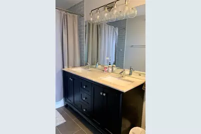 235 W Van Buren Street #2505, Chicago, IL 60607 - Photo 9