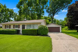 1431 Seminole Dr, Ottawa, IL 61350 - Photo 1