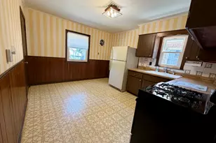 11247 S Albany Ave, Chicago, IL 60655 - Photo 5