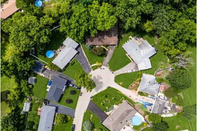 10 Hollycourt Terrace, Lake Zurich, IL 60047 - Photo 31