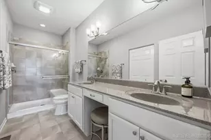 2747 Northmoor Dr, Naperville, IL 60564 - Photo 17