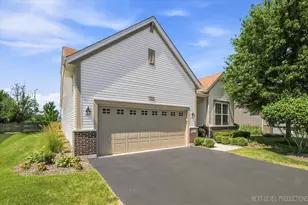 2747 Northmoor Dr, Naperville, IL 60564 - Photo 37