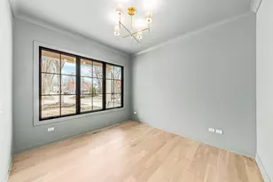 1310 N Eagle St, Naperville, IL 60563 - Photo 11