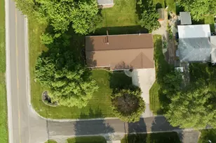 511 N Grove St, Colfax, IL 61728 - Photo 49
