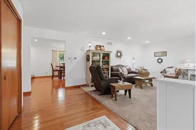 511 N Grove Street, Colfax, IL 61728 - Photo 3