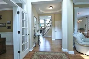 8106 Boulder Ct, Long Grove, IL 60047 - Photo 5