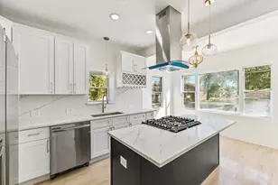 7801 S Eberhart Ave, Chicago, IL 60619 - Photo 5
