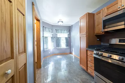 754 Savannah Lane, Crystal Lake, IL 60014 - Photo 3