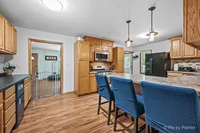 515 Kishwaukee Street, Marengo, IL 60152 - Photo 5
