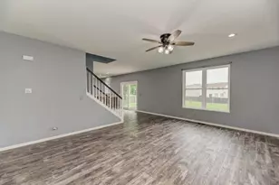 2322 Pagosa Springs Dr, Aurora, IL 60503 - Photo 15
