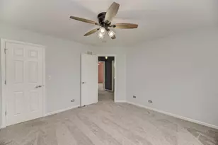 2322 Pagosa Springs Dr, Aurora, IL 60503 - Photo 47