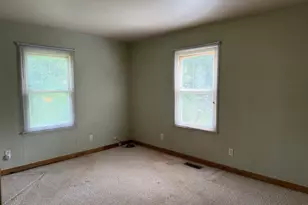 2059 215th Pl, Sauk Village, IL 60411 - Photo 9