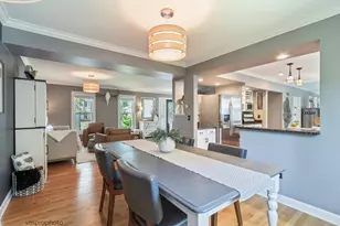 1161 Morning Glory Ln, Bartlett, IL 60103 - Photo 9
