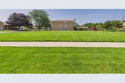 1638 N 32nd Avenue, Melrose Park, IL 60160 - Photo 1