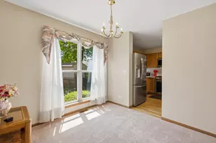 14 W Country Walk Dr, Round Lake Beach, IL 60073 - Photo 7