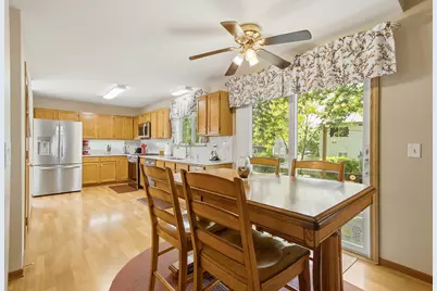 14 W Country Walk Drive, Round Lake Beach, IL 60073 - Photo 15