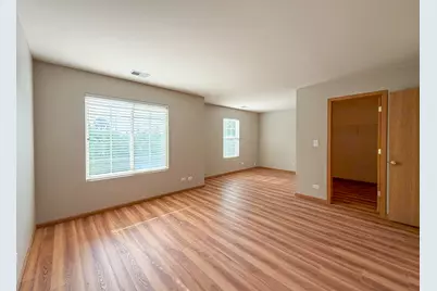 2239 Reflections Drive #2239, Aurora, IL 60502 - Photo 9