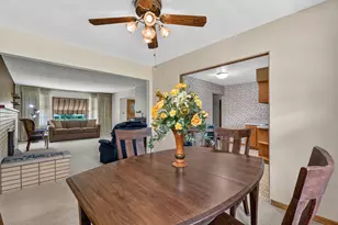 3300 Pinecrest Dr, Joliet, IL 60435 - Photo 13