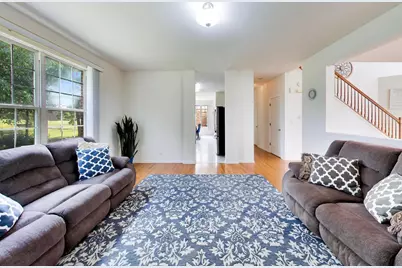 1819 Krowka Drive, Des Plaines, IL 60018 - Photo 15
