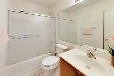 1819 Krowka Drive, Des Plaines, IL 60018 - Photo 31