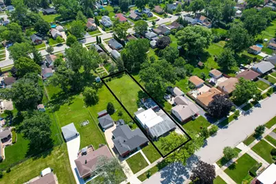 425 S Clarendon Avenue, Addison, IL 60101 - Photo 5