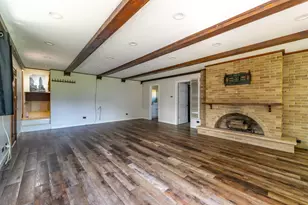 425 S Clarendon Ave, Addison, IL 60101 - Photo 25