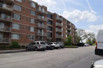 2200 S Stewart Avenue #1C, Lombard, IL 60148 - Photo 1