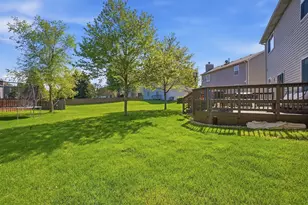 2361 Shiloh Dr, Aurora, IL 60503 - Photo 23