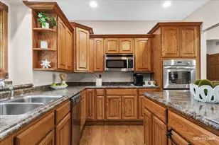 37 Park Dr, Yorkville, IL 60560 - Photo 11