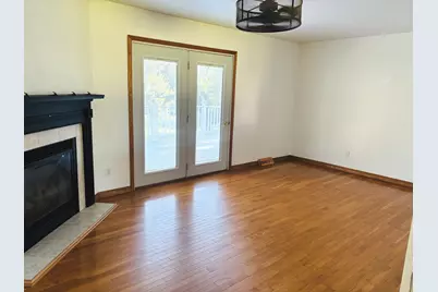 23663 Hazel Road, Sterling, IL 61081 - Photo 7