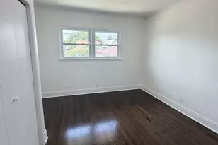 11344 S Parnell Ave, Chicago, IL 60628 - Photo 15