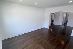 11344 S Parnell Ave, Chicago, IL 60628 - Photo 11