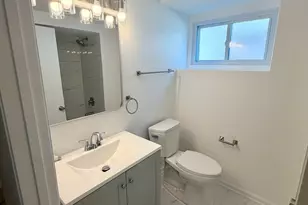 11344 S Parnell Ave, Chicago, IL 60628 - Photo 21