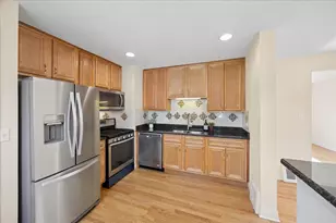 1307 Hull Ave, Westchester, IL 60154 - Photo 9