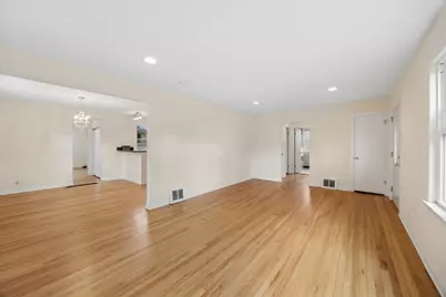 1307 Hull Avenue, Westchester, IL 60154 - Photo 5