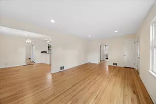 1307 Hull Ave, Westchester, IL 60154 - Photo 5