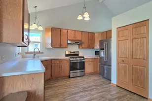 473 Kingston Dr, New Lenox, IL 60451 - Photo 3