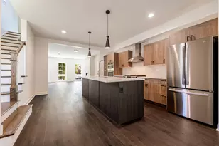 2832 W Wilcox St, Chicago, IL 60612 - Photo 7