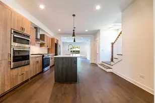 2832 W Wilcox St, Chicago, IL 60612 - Photo 5