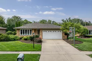 2964 Drover Ln, Darien, IL 60561 - Photo 1