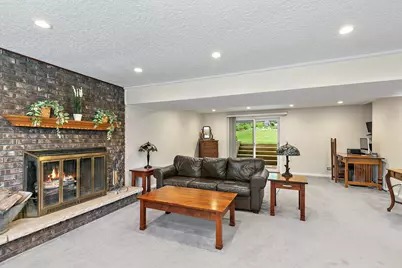 101 S Cedarcrest Drive, Schaumburg, IL 60193 - Photo 25